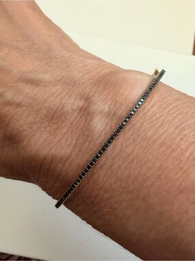 Bony Levy 18k yellow gold natural black diamond skinny stackable bangle